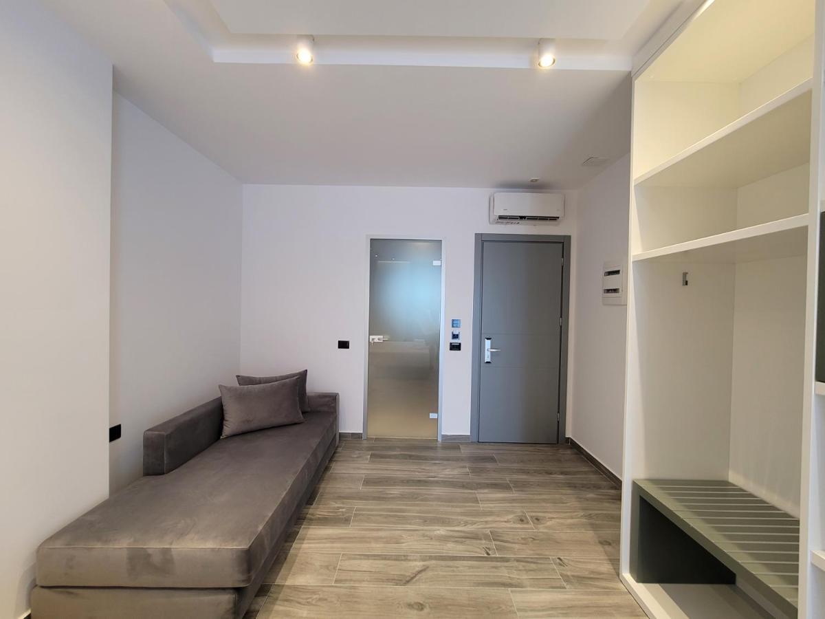 Apartment Mario